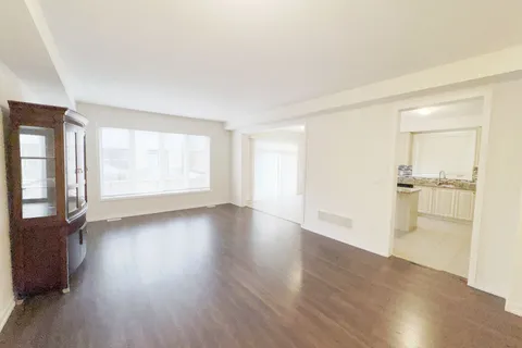 16 Pagebrook Crescent, ON L8J 0K7