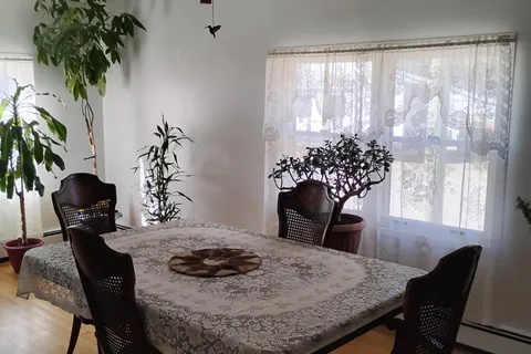 156 Maple Street, ON N0L 2C0