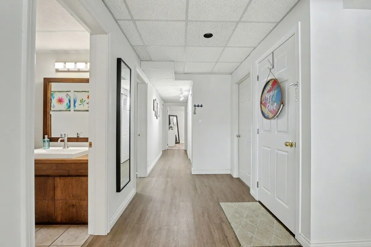 6753 Buckingham Drive, ON L2H 2S2