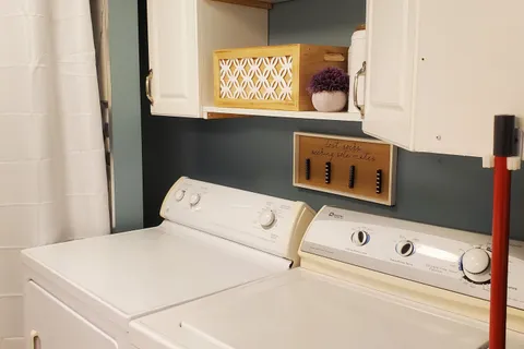 9480 Longwoods Road, ON N7M 5J7