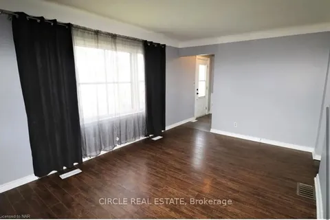 6755 McLeod Road, ON L2G 3G7