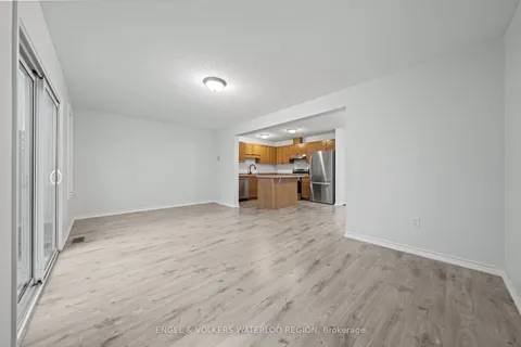 650 Salisbury Avenue, ON N4W 1Y9