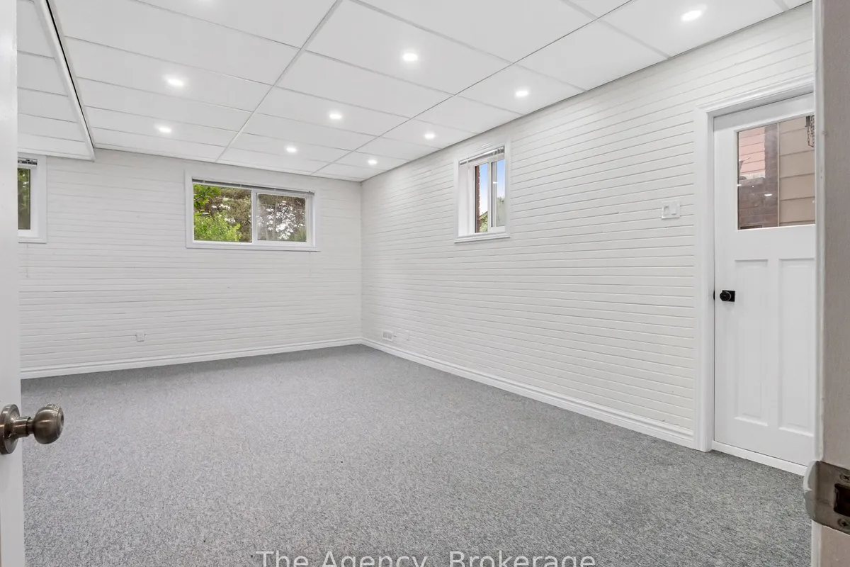 68 Ziraldo Road, ON L2N 6T1