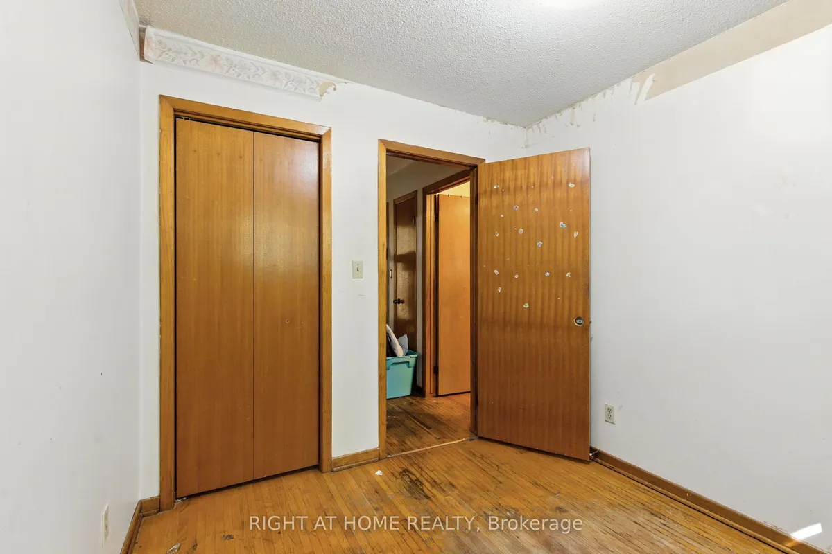 4363 Meadowvale Drive, ON L2E 5W8