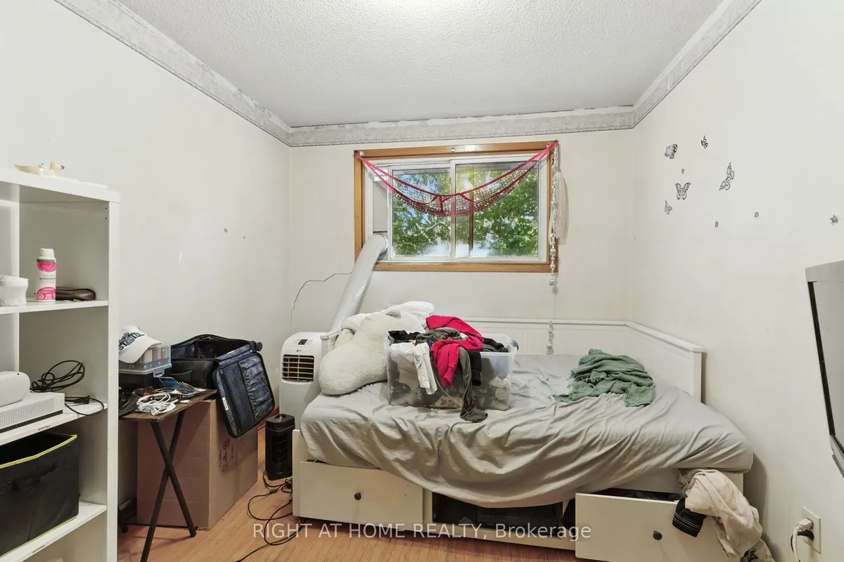 4363 Meadowvale Drive, ON L2E 5W8