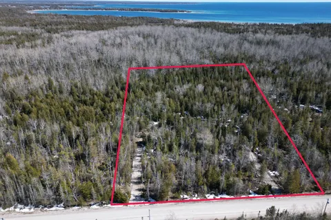 31 Baise Avenue, ON N0H 2R0