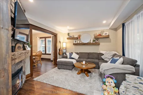 295 Humboldt Parkway, ON L3K 2H7