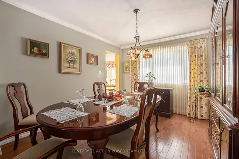 1358 Turner Crescent, ON K1E 2Y4