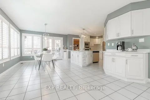 19 Honeysuckle Crescent, ON L9K 1A9