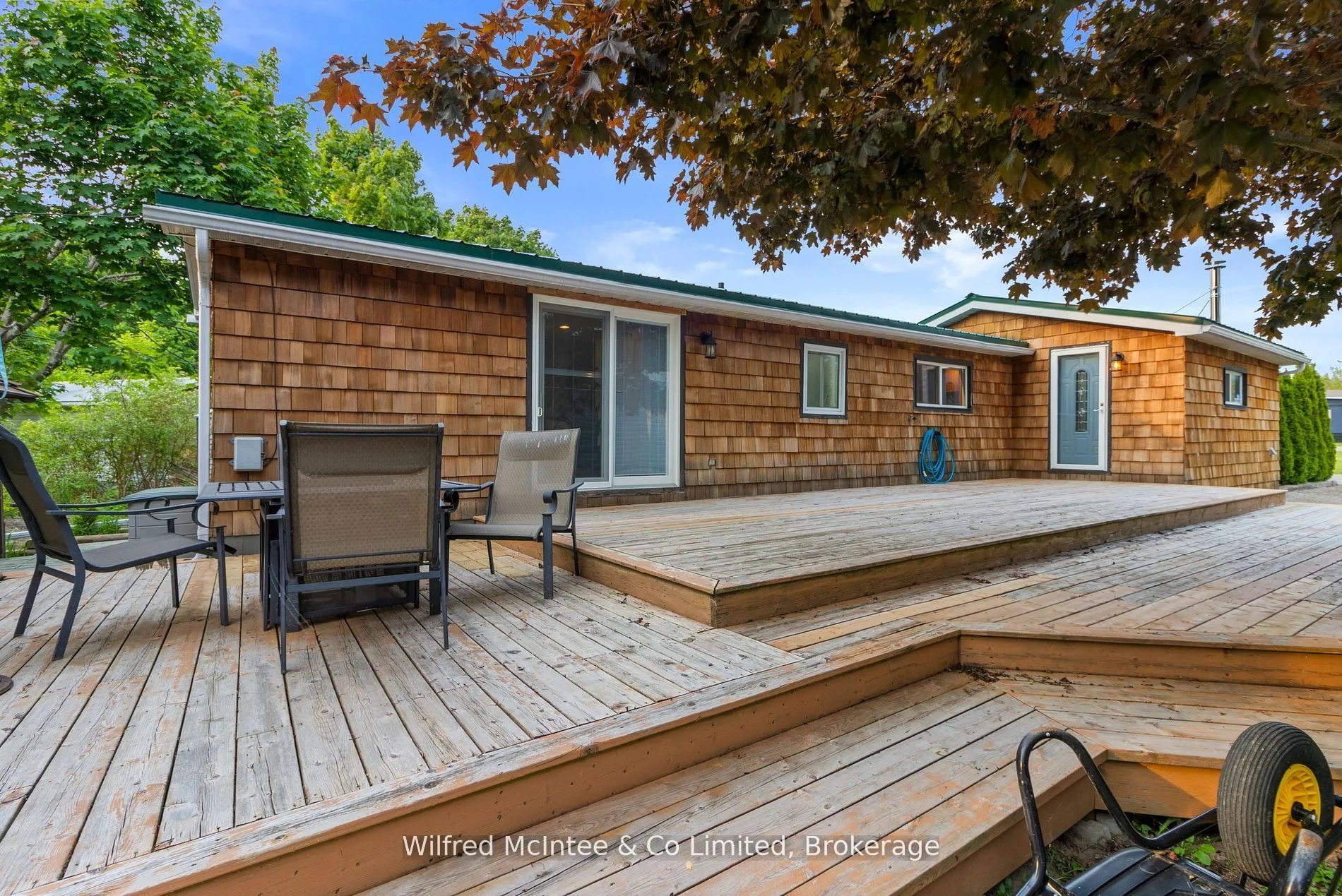 48 Maplewood Boulevard, ON N0G 2T0