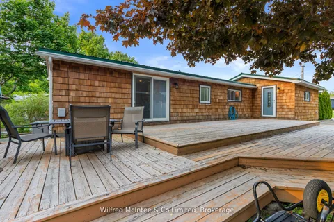 48 Maplewood Boulevard, ON N0G 2T0