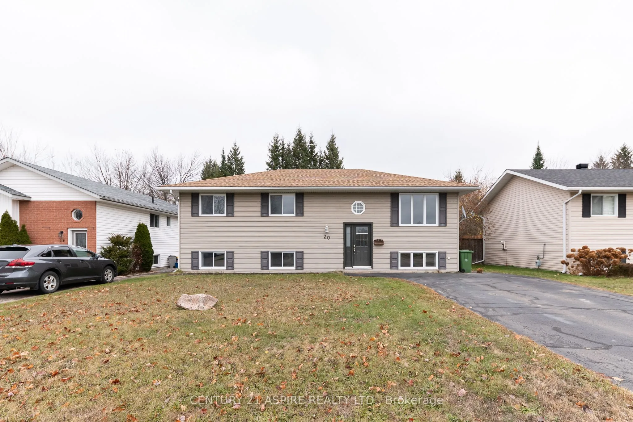 20 Briarwood Drive, ON K8H 3N8