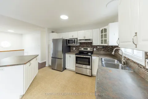 20 Briarwood Drive, ON K8H 3N8