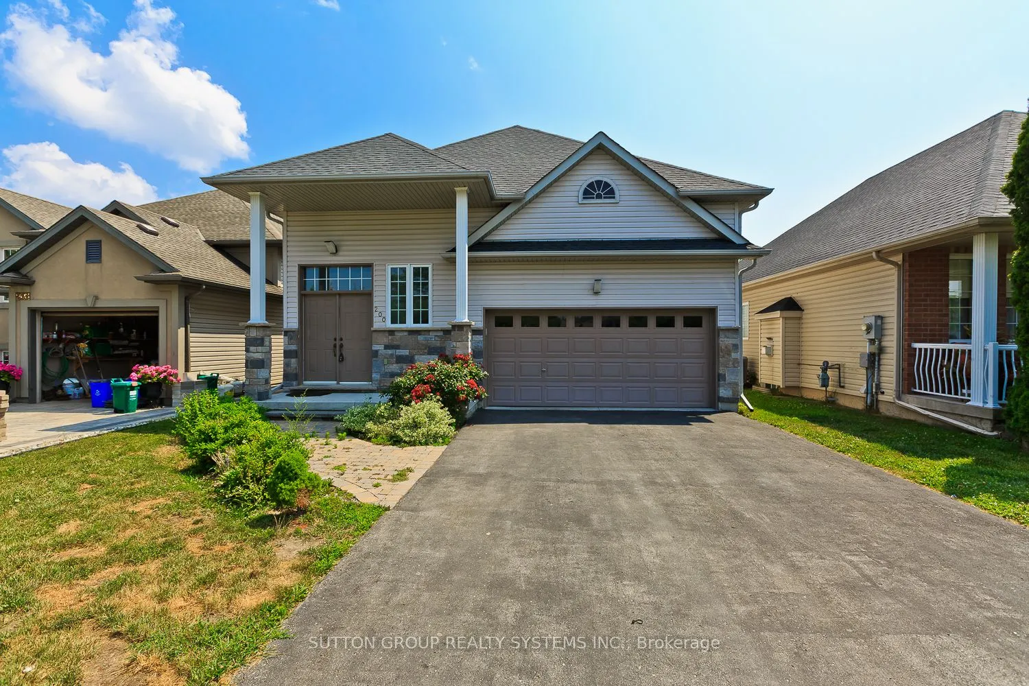 200 Regatta Drive, ON L3B 6E8