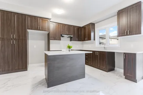 15 Venture Way N/A, ON L2V 0G9