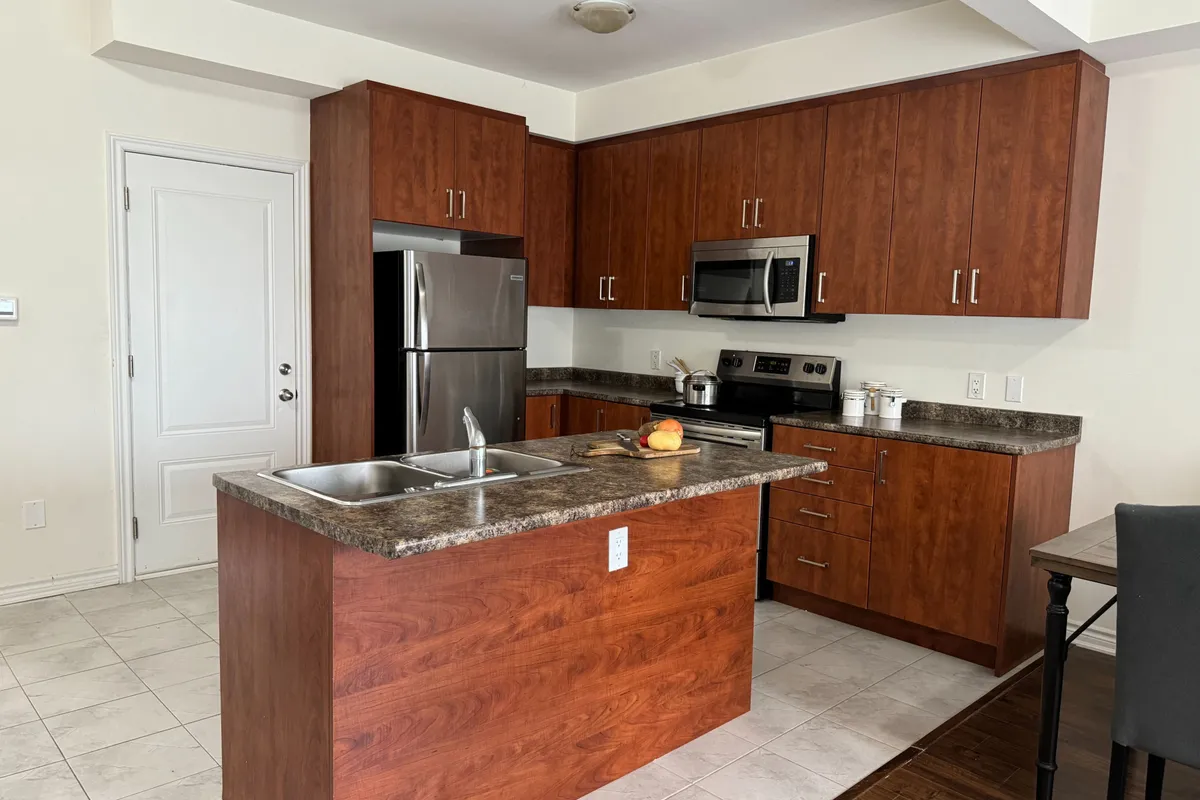 128 Berkshire Drive, ON N0G 1A0