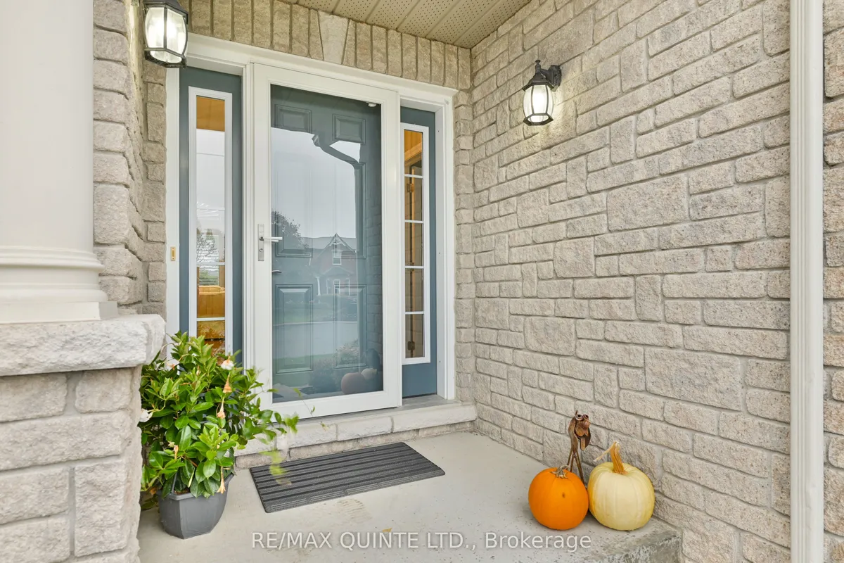 5 Hickory Court, ON K0K 1H0