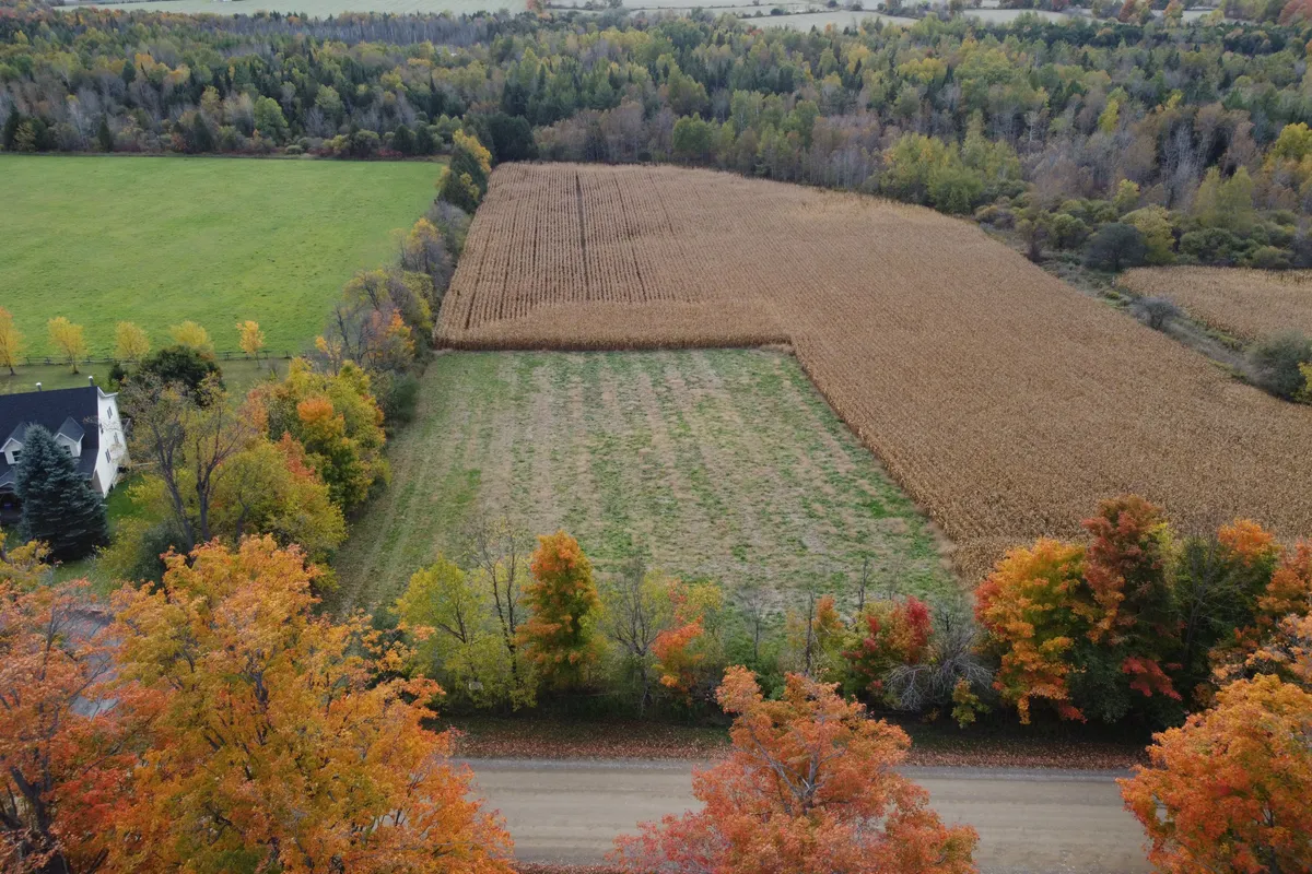 5258 Third Line, ON L7J 2L8