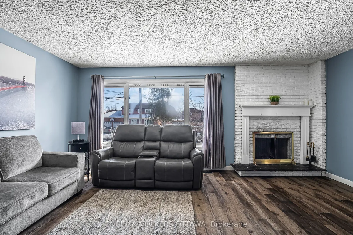 1427 Rosebella Avenue, ON K1T 1E5