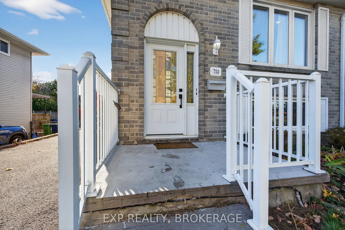 753 RIDLEY Drive, ON K7P 2A6