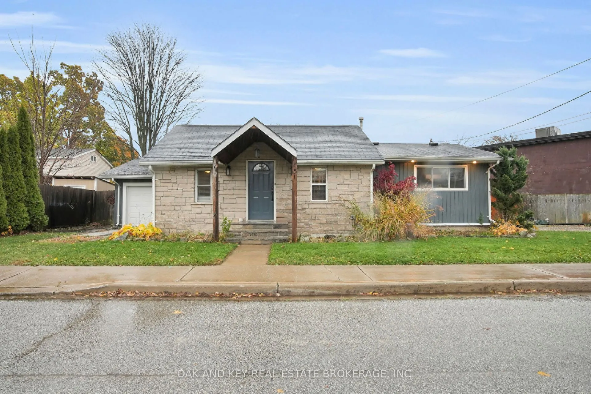 15 Arthur Street, ON N0N 1J0