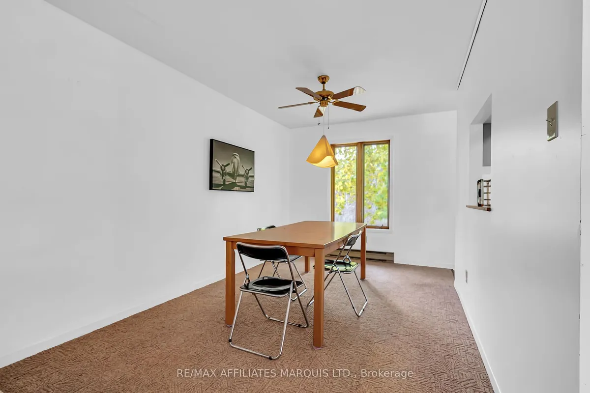 812 Kenyon Crescent, ON K6H 6Z2