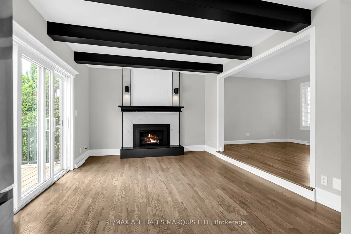 1936 Concorde Avenue, ON K6H 6M7