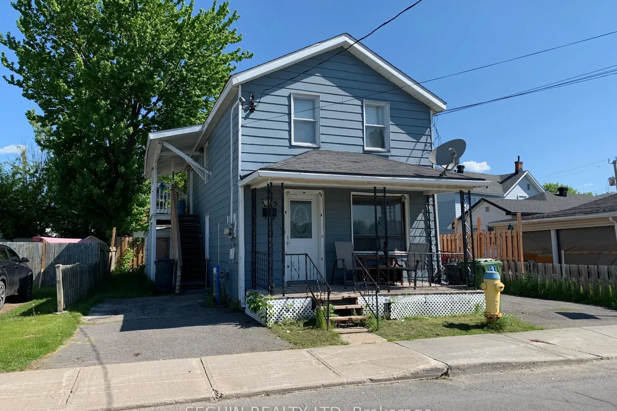 223-225 Higginson Street, ON K6A 1G6