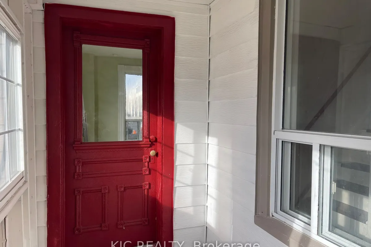 35 Ottawa Street, ON K0L 1Z0