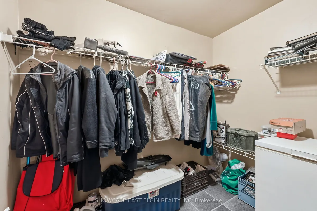 30 Victoria Street, ON N5H 1W7