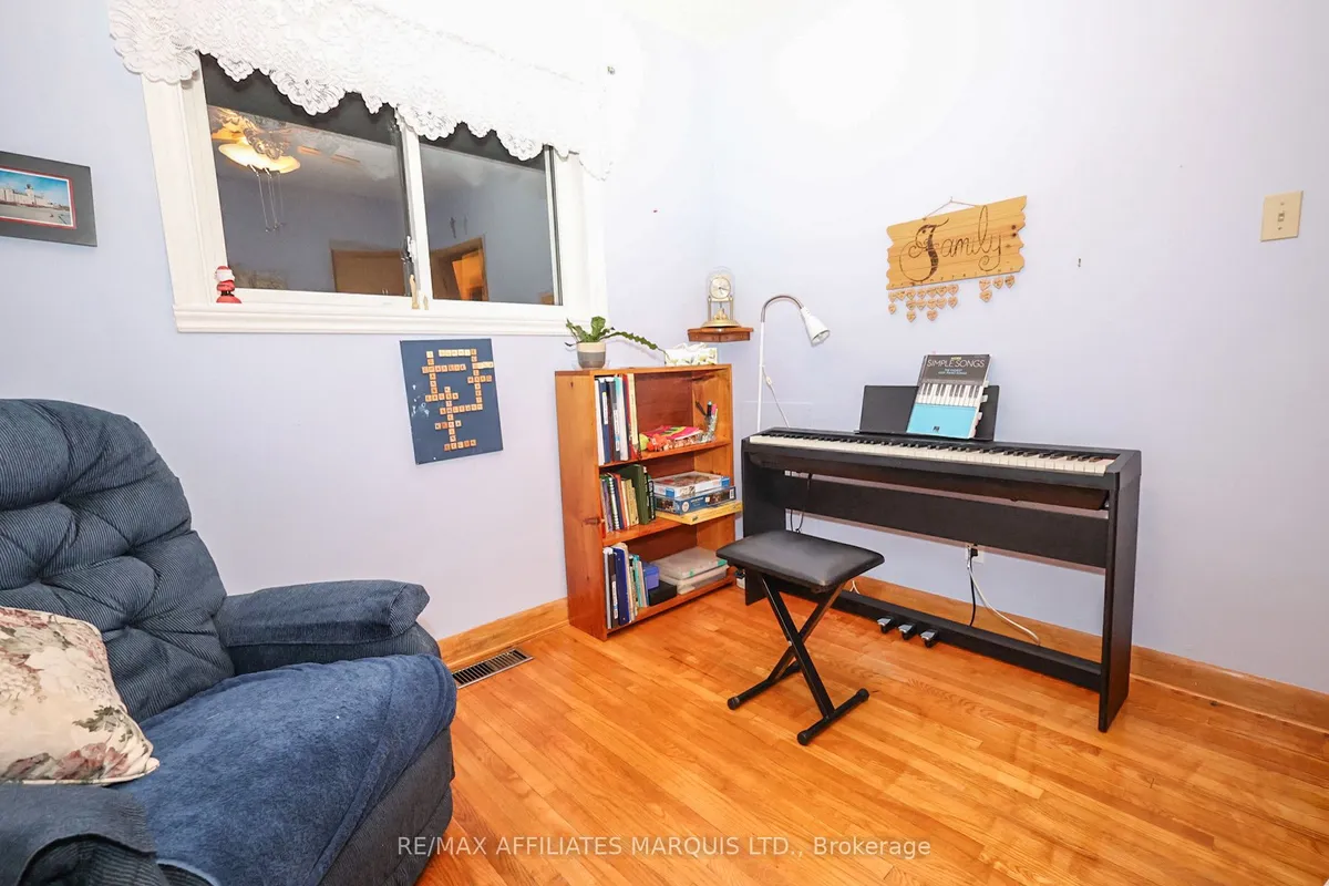 1212 Osborne Avenue, ON K6J 1K9