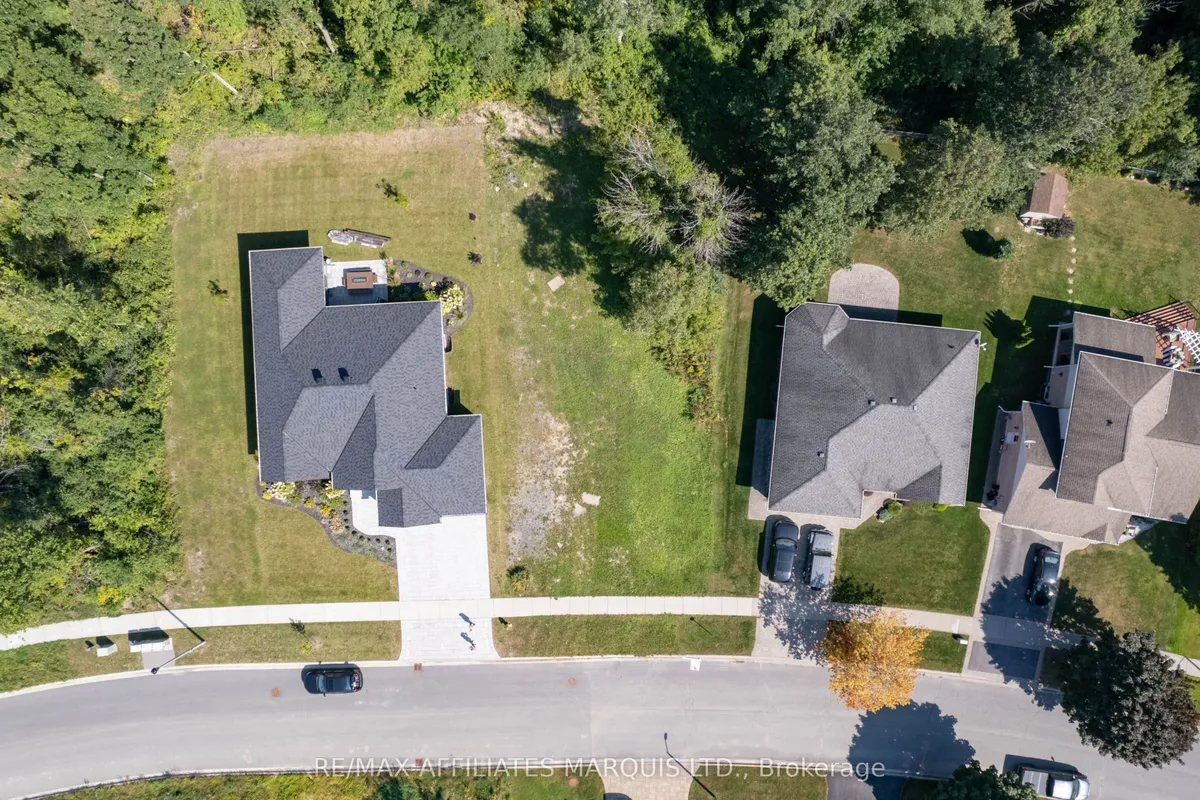 1265 RIVERDALE Avenue, ON K6J 0B7