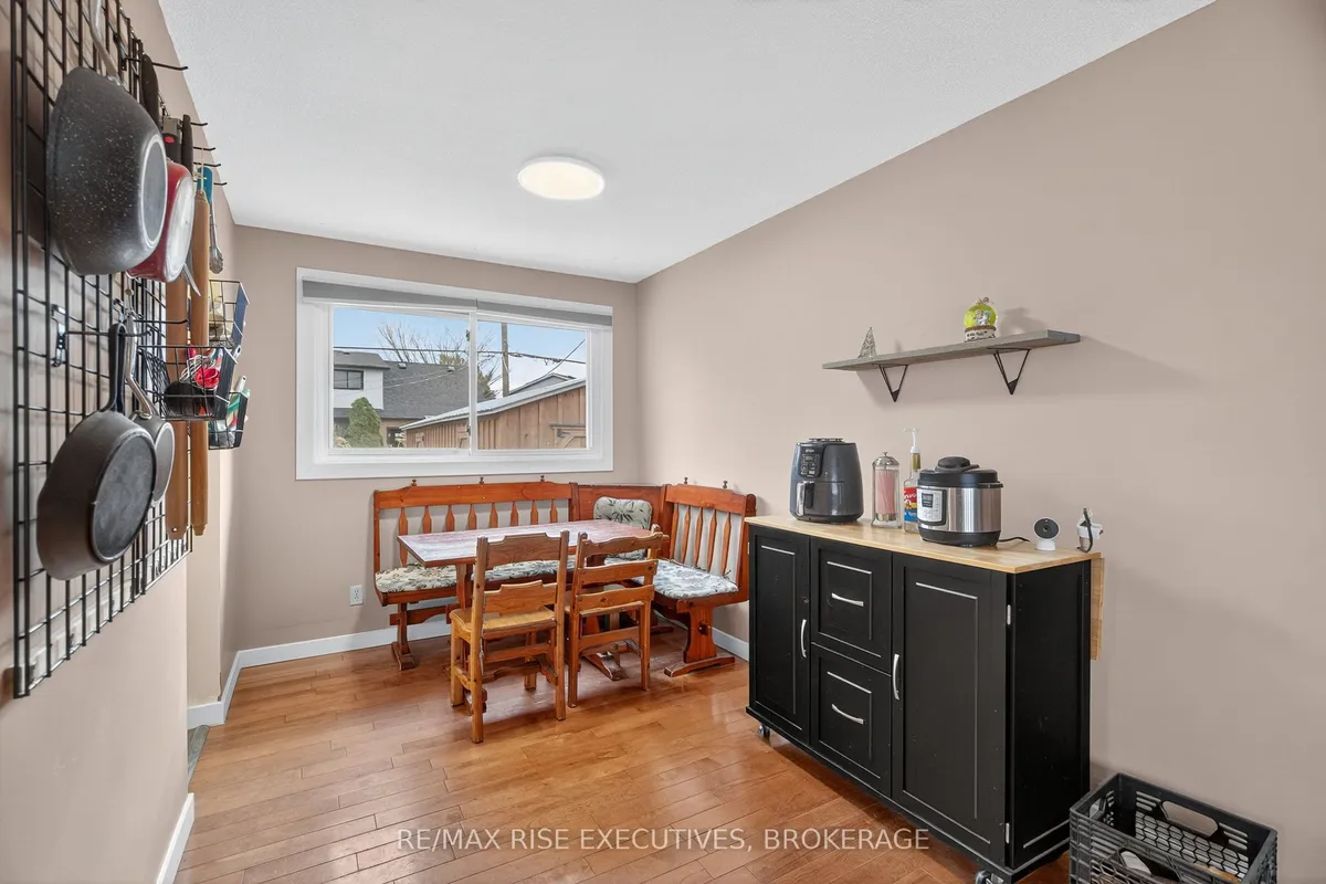 928 Hudson Drive, ON K7M 5K6