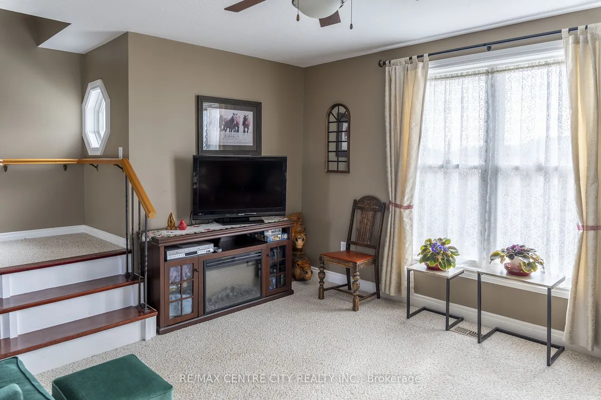 15859 Talbot Trail, ON N0L 1X0