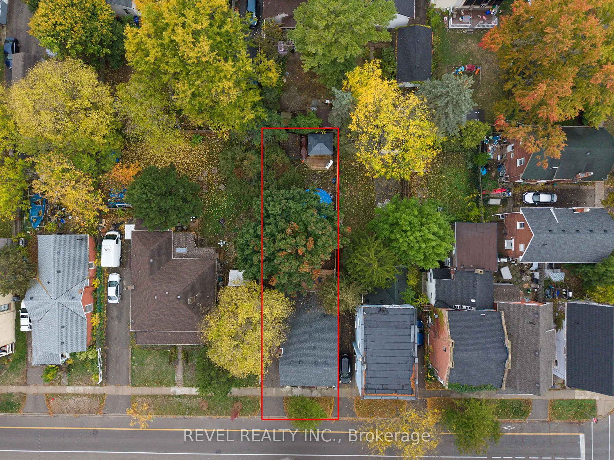 82 Albion Street, ON N3T 3M4