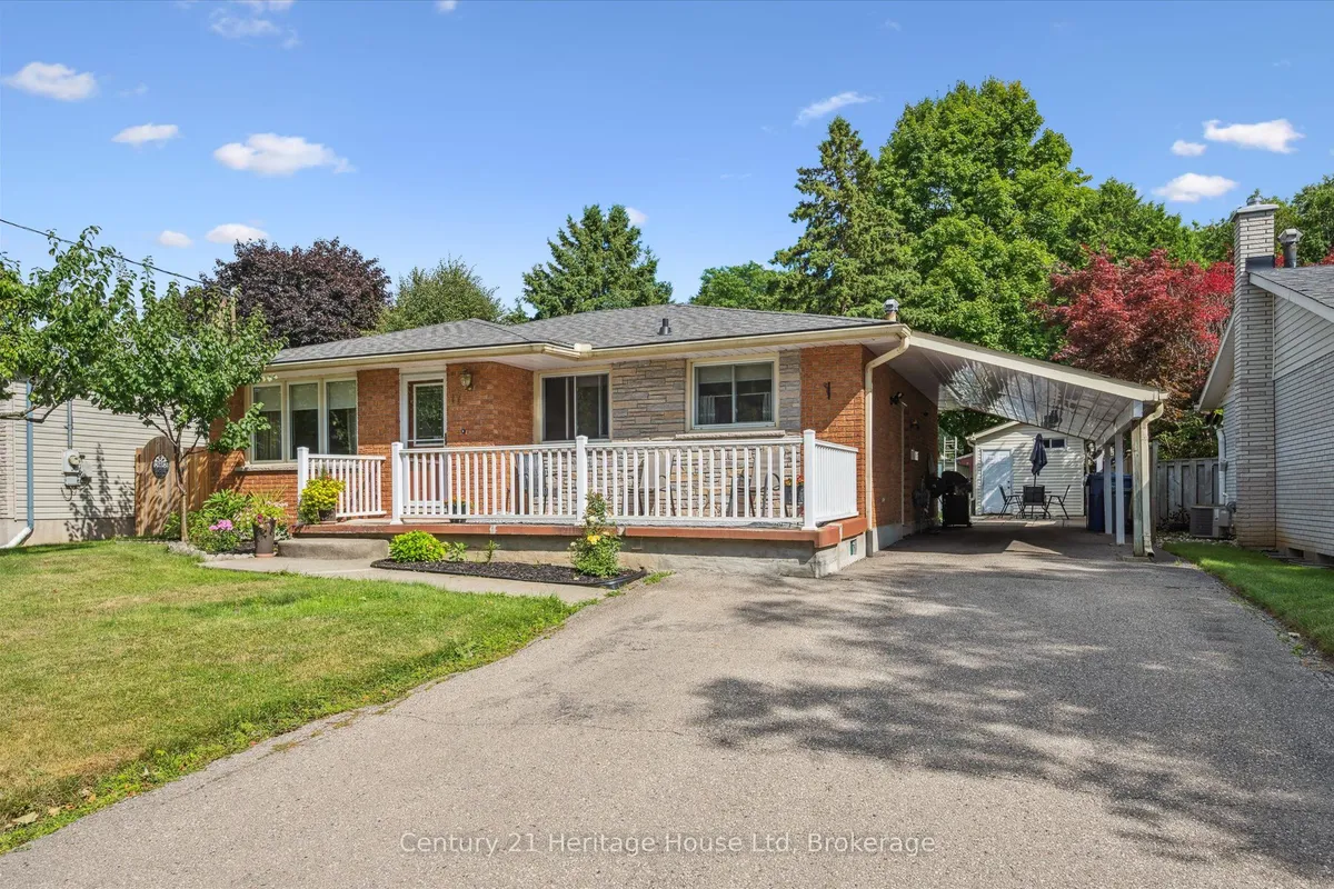 17 Dalebrook Place, ON N1E 1A7