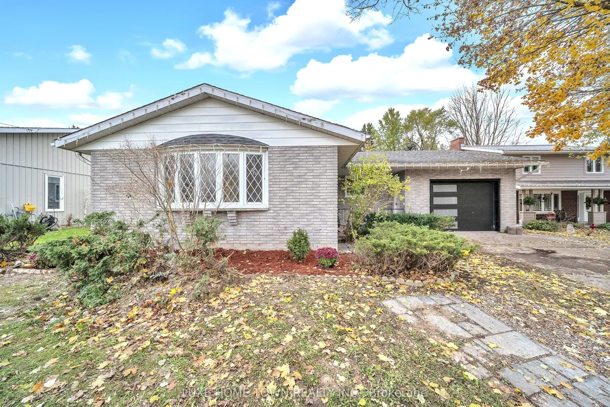 5 Centennial Drive, ON N0G 2V0