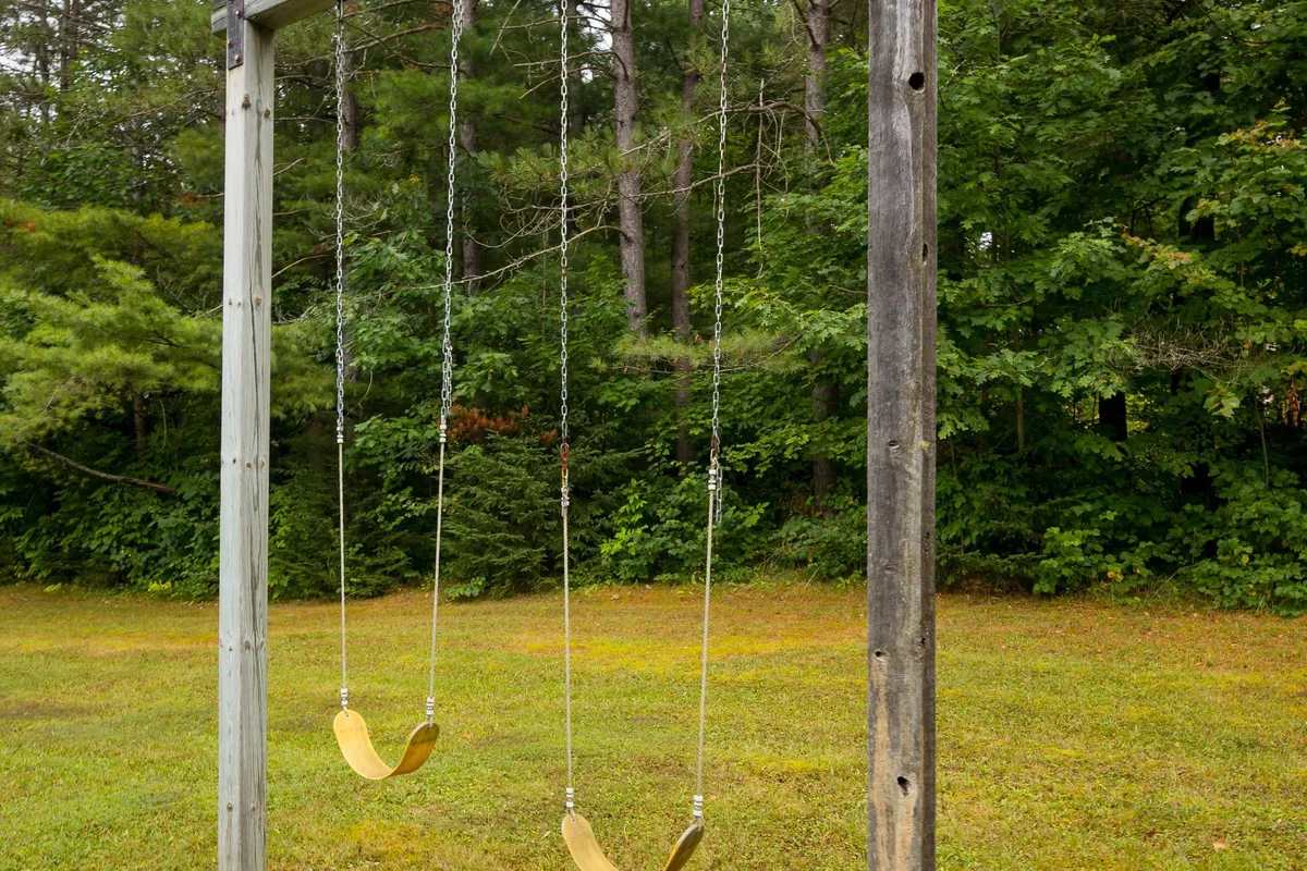 574 Ravenscliffe Road, ON P1H 1N5