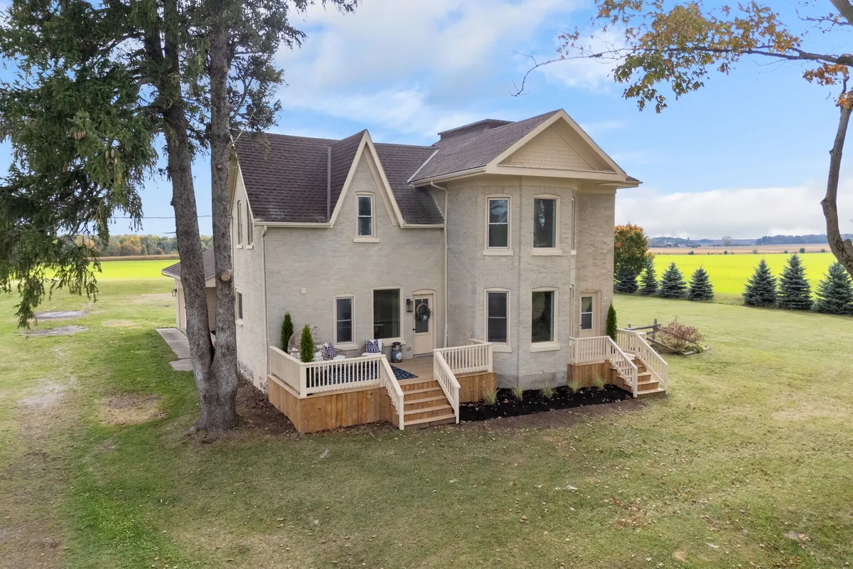 84094 London Road, ON N0M 1H0