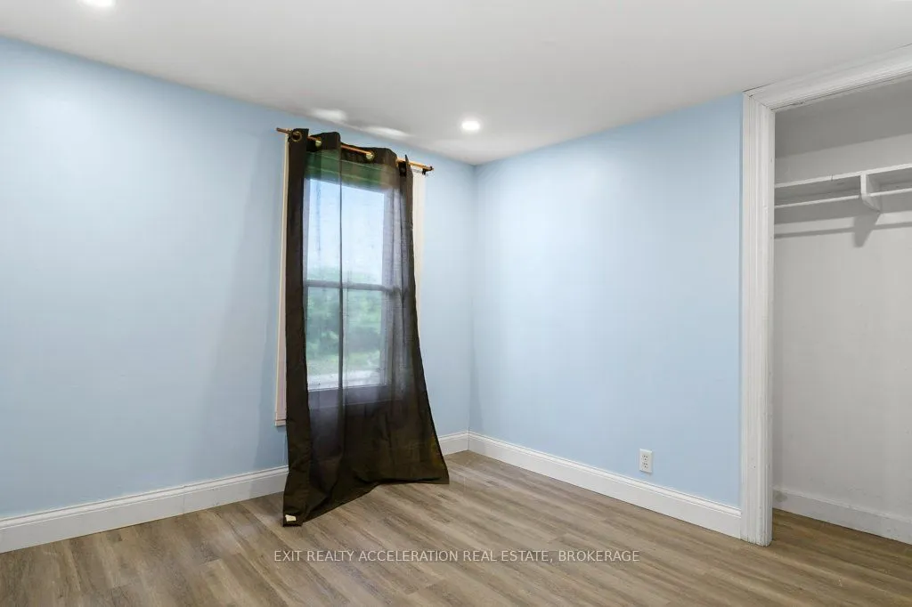 71 GOODYEAR Road, ON K7R 3L2