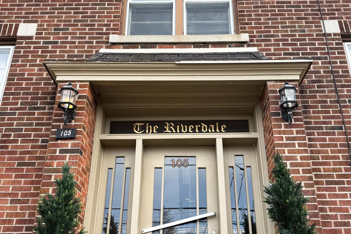 105 Riverside Drive, ON P3E 1G7