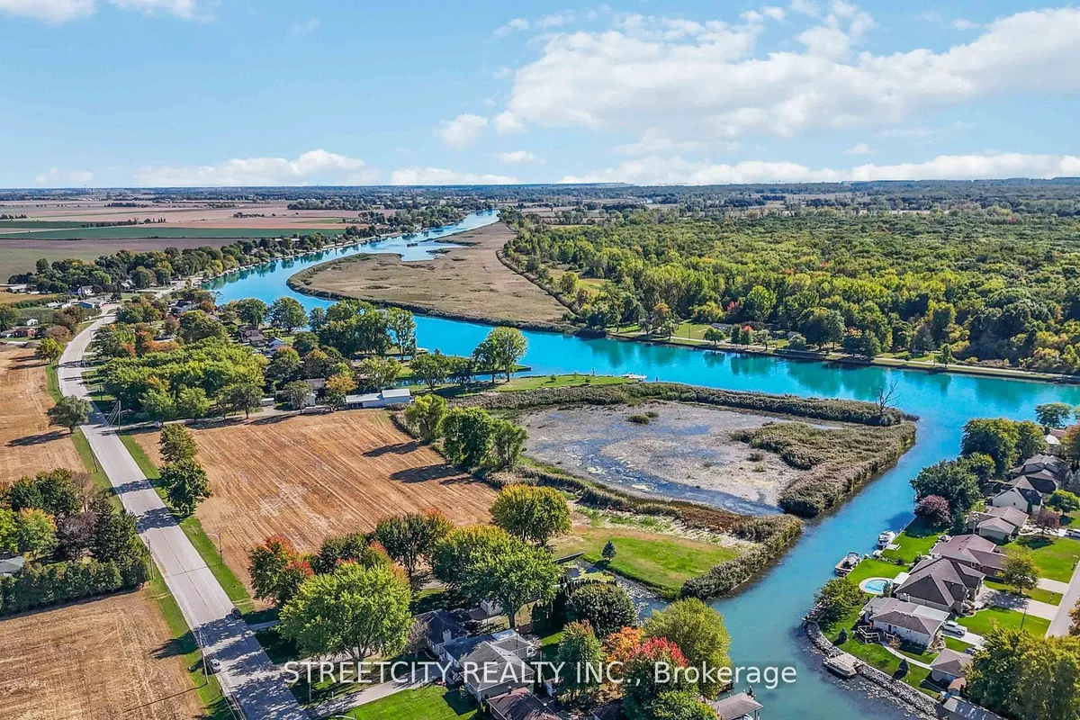 4767 St. Clair Parkway, ON N0P 2B0