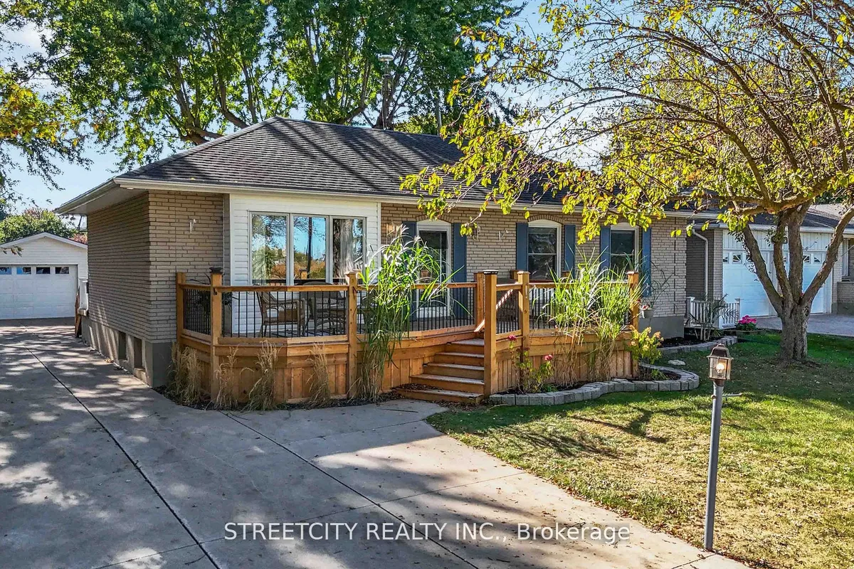 4767 St. Clair Parkway, ON N0P 2B0