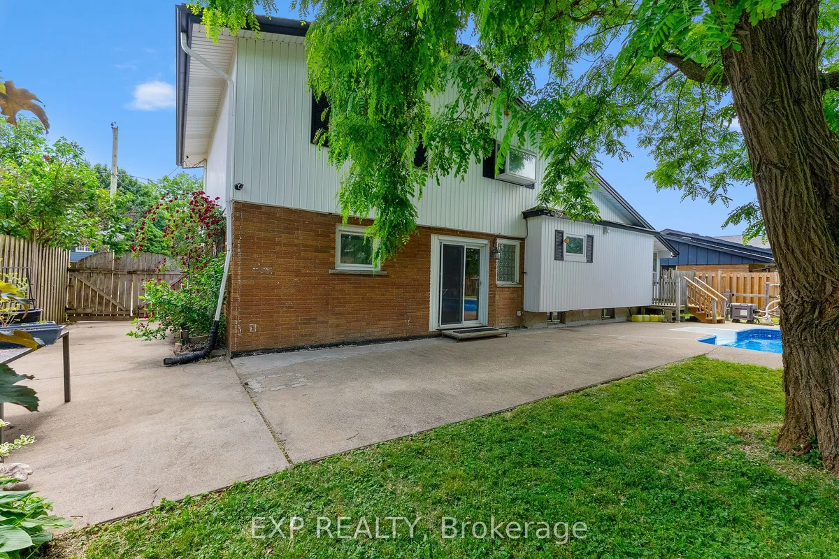 6937 Waterloo Drive, ON L2J 1E3