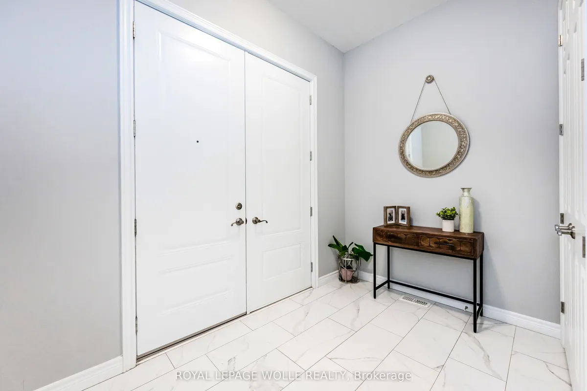 55 Spachman Street, ON N2R 1R7