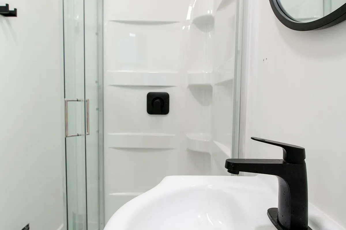 49 Province Street, ON L8K 2K7