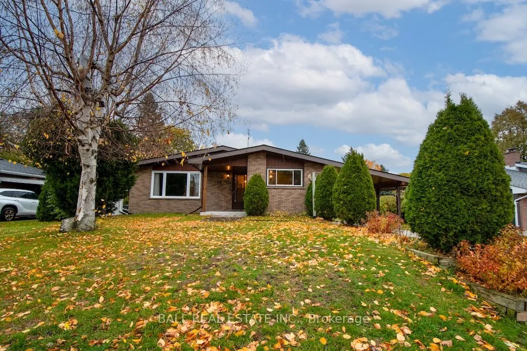 18 Scriven Boulevard, ON L1A 3R2