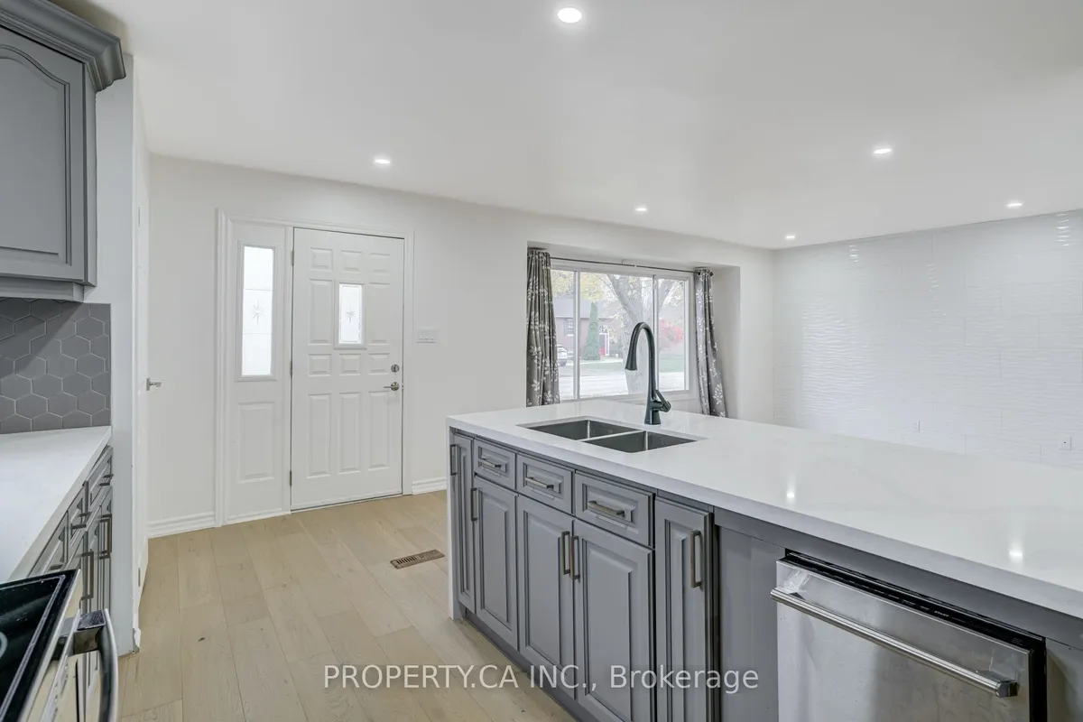 405 Washington Road, ON L2A 4K5