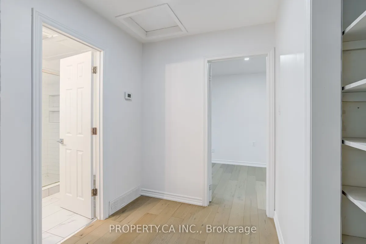 405 Washington Road, ON L2A 4K5