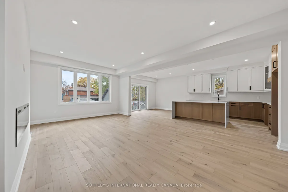 297 Ottawa Street, ON N2H 3K9